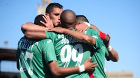 تأجيل مقابلتي المولودية و”الكناري”