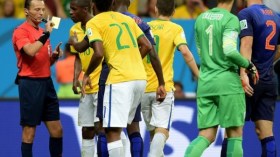 حيمودي يسخر من حمّوم: بيطري يعلّمني فنون التحكيم!؟