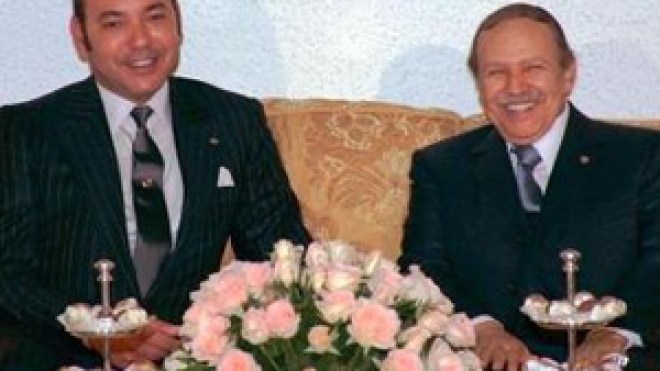 بوتفليقة يجدد حرصه على توثيق العلاقات بين الجزائر والمغرب