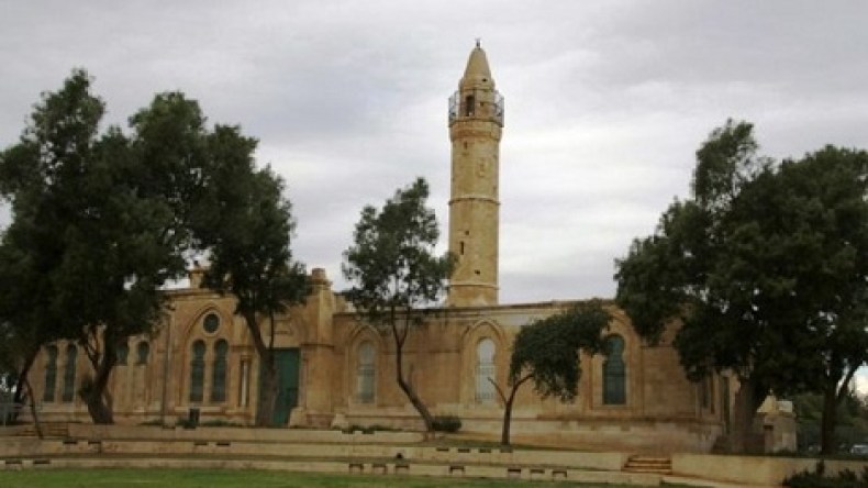 الجامعة العربية تحذر إسرائيل من تنظيم مهرجان للخمور بالمسجد الكبير