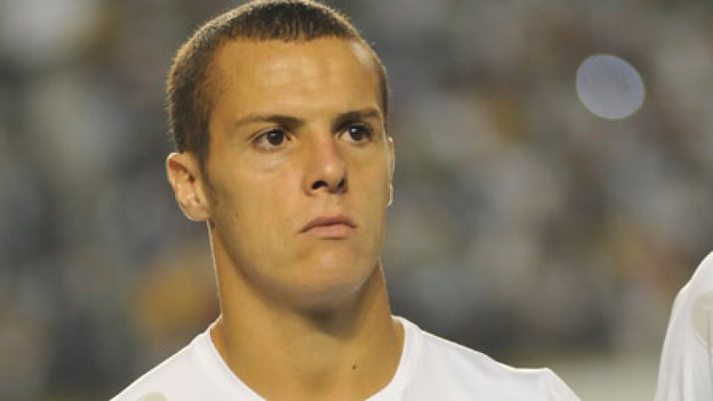 ميلان يبحث عن بديل لمصباح