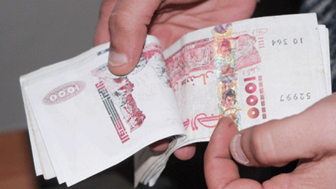 الورق المسروق يكفي لطباعة 25 ألف مليارا من الدينار المغشوش