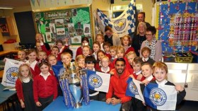 شعبية محرز العالمية انتقلت إلى مدارس إنجلترا