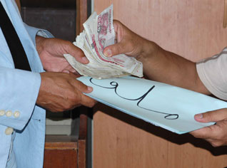 1 million Algerians bound to bank credits