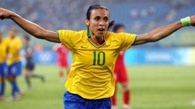 مباراة يشارك فيها الرجال والنساء لأغراض خيرية!؟