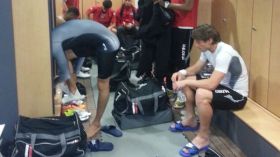 مهدي مصطفى وأجاكسيو يضعان قدما في القسم الثاني