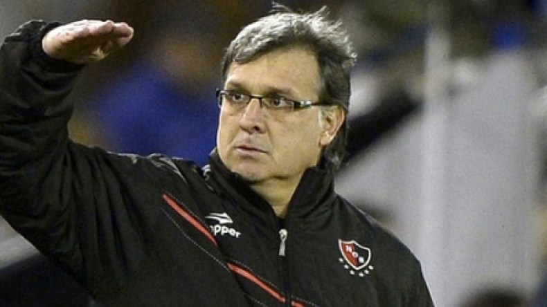 التقني الأرجنتيني “مارتينو” مدربا جديدا لبرشلونة