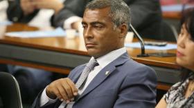 روماريو يصف مسؤولي اتحاد الكرة البرازيلي بـ “الجرذان”!