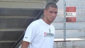 مجاني احتياطيا مع فريقه الجديد موناكو