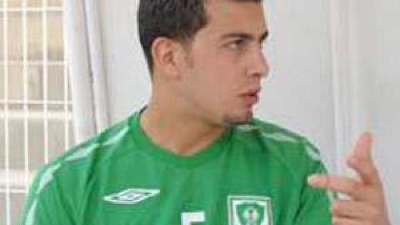 معيزة ينتظر رخصة استثنائية للعب في الوفاق