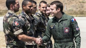 ماكرون يدعو الى تجنب “تصعيد التوتر” في مسألة كوريا الشمالية