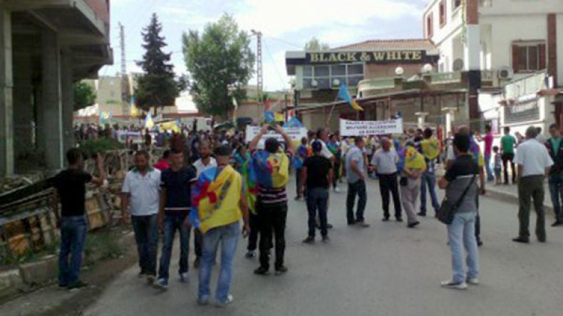 توقيفات في مسيرة “الماك” بتيزي وزو