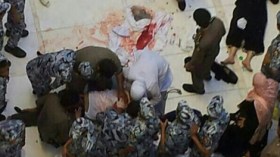14 جريحا في تدافع حول الكعبة المشرفة