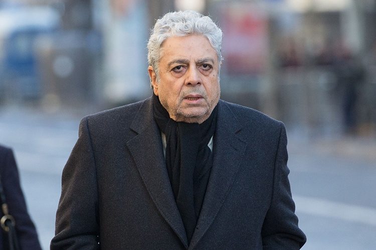 Grogne en Tunisie après la visite d’Enrico Macias