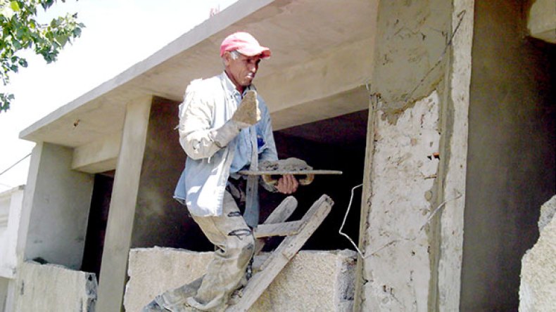 شركة إيطالية احتالت على الجزائريين بكذبة إنجاز 6 مساكن يوميا