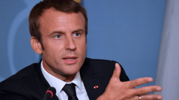 تخاريف ماكرون عن “ربيع” جديد قادم