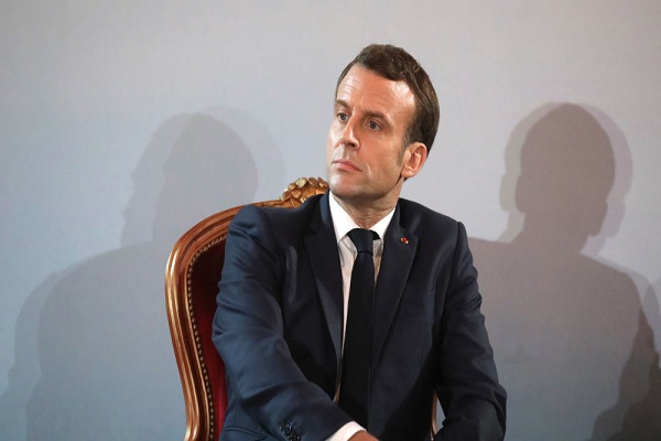Emmanuel Macron renonce à sa retraite de Président de la République