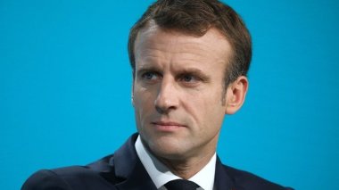 The Guardian: “Macron Needs A Similar Step As Taken By Chirac”
