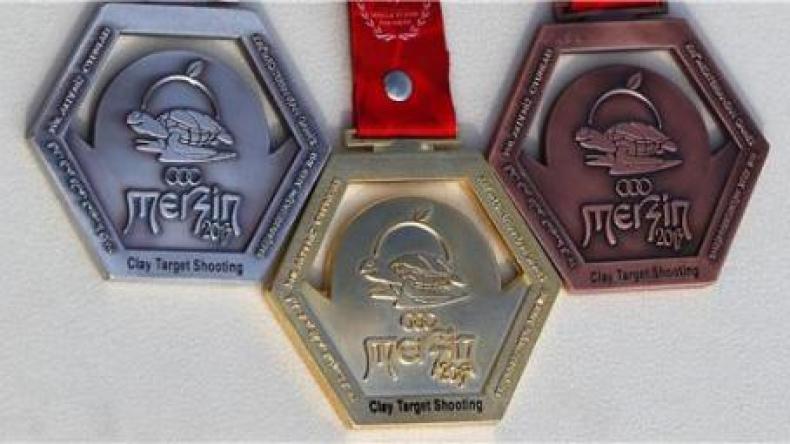 العداء طويل يحصد الميدالية رقم “17”