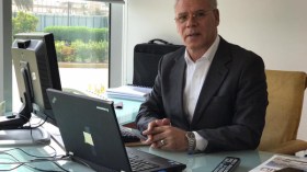 مدني عامر: الأحلام البسيطة والجميلة يحاصرها المستحيل في بلدي