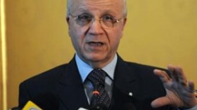 الجزائر تعترف بالمجلس الانتقالي الليبي