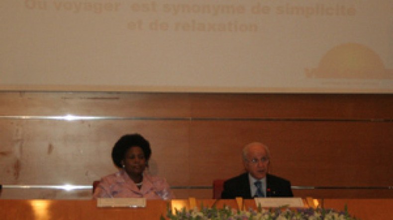 مدلسي يدعو رجال أعمال جنوب إفريقيا للاستثمار بالجزائر