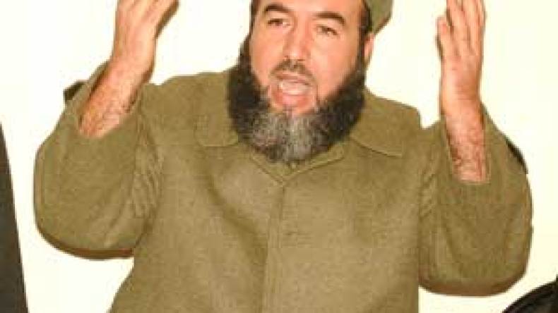 مدني مزراق: “الأئياس” يحضر مبادرة لتفعيل مسعى السلم والمصالحة