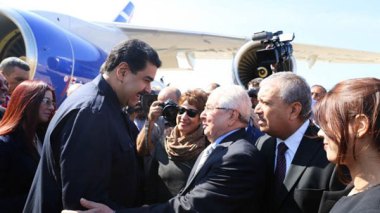 Nicolas Maduro effectue une escale technique à Alger
