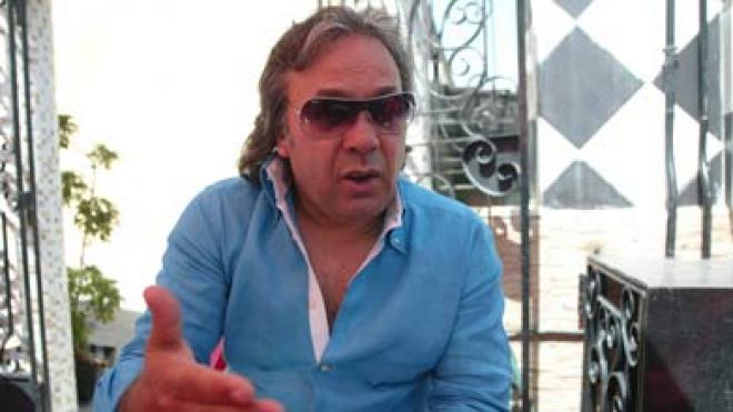 ماجر يتصالح مع روراوة وبلاتيني يعينه سفيرا للاتحاد الأوروبي لكرة القدم في الجزائر