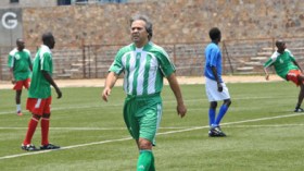 رابح ماجر للشروق أملك عديد المشاريع الخيرية لخدمة الكرة الإفريقية