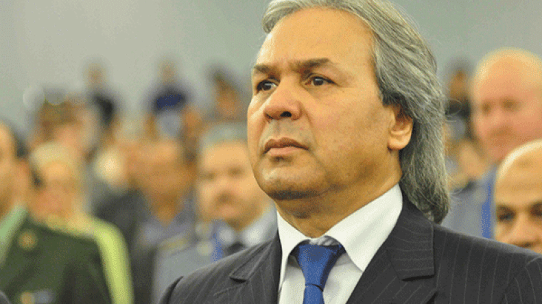 Le ministre Ould Ali “impose” Madjer à la tête des Verts