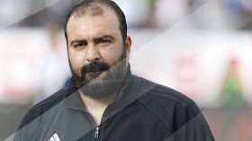 مضوي يستقيل من الوفاق والإدارة تفاوض عدة أسماء لخلافته