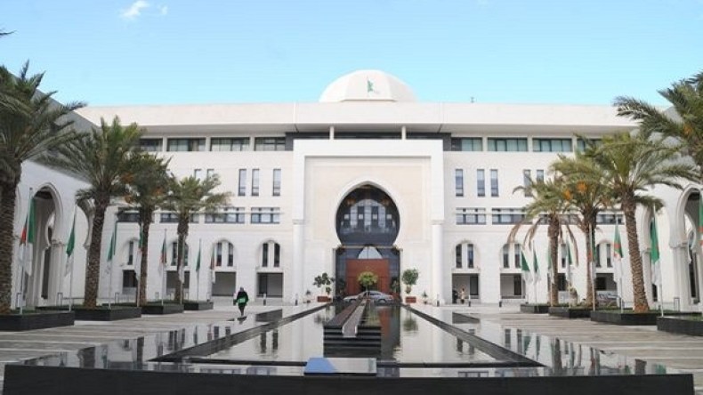 الجزائر تدعم قرار إدانة مجلس الأمن للإستيطان الإسرائيلي