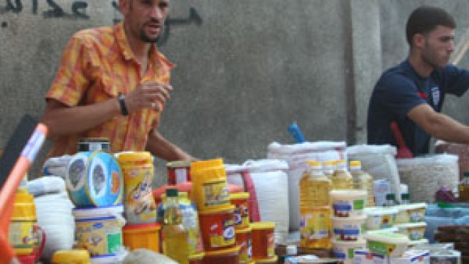 حلويات العيد تلهب أسعار الفرينة والسكر والزبدة