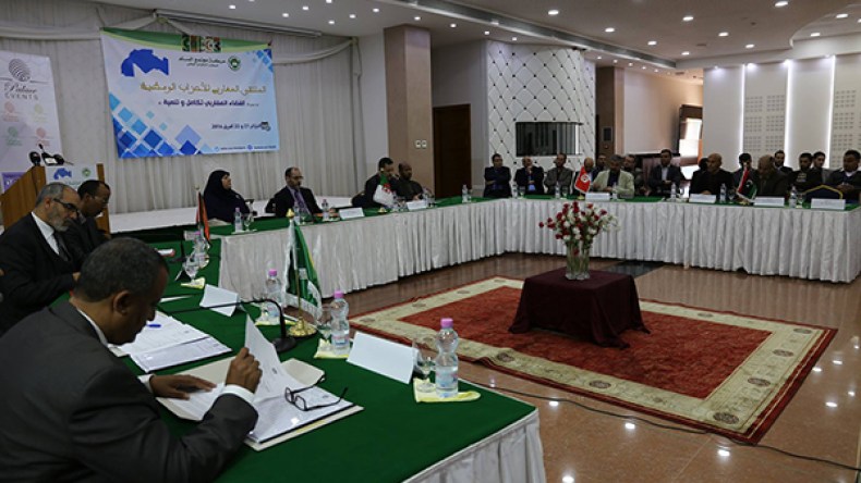 الإسلاميون المغاربة يدعون الحكومات إلى تنقية الأجواء السياسية