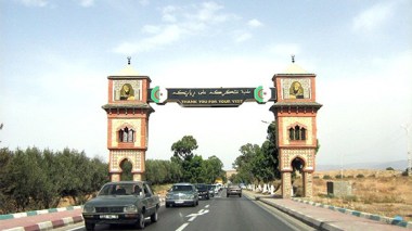 Civil society calls upon Bouteflika to stop anger of traders western Algeria