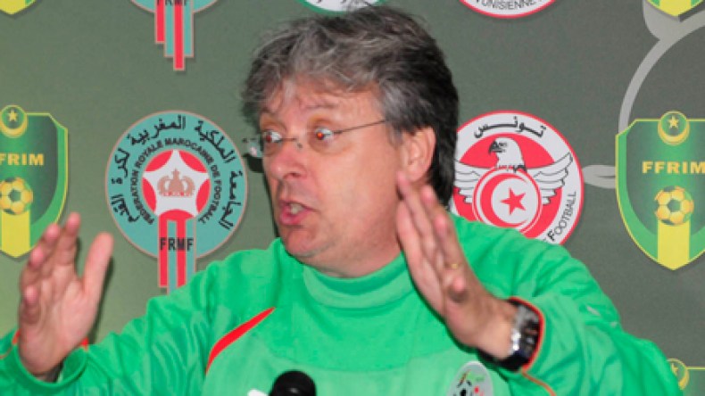 مدرب المنتخب الجزائري لأقل من 20 سنة يختار 35 لاعبا