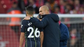 غوارديولا يواصل إقصاء محرز