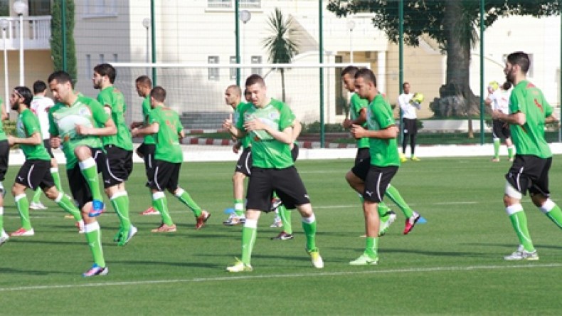 سلامة “الخضر” غير مضمونة في ليبيا.. والفيفا تصر على دور الملاحظ