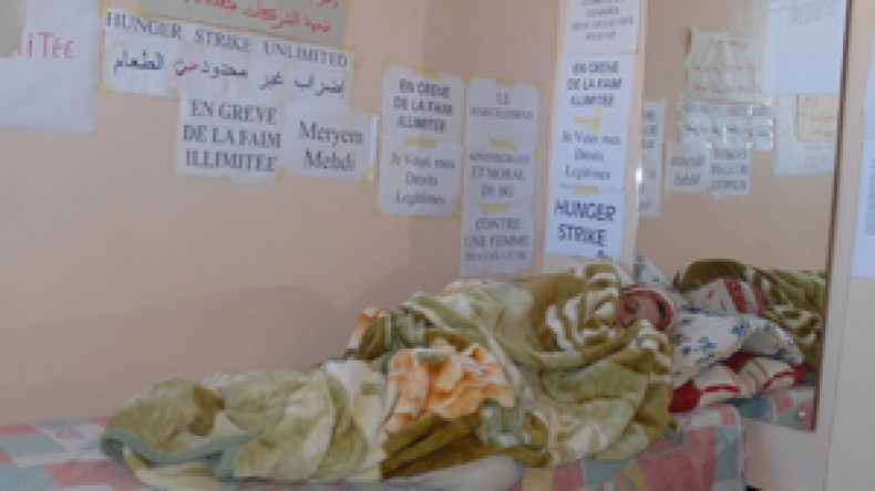 وزير العمل يطمئن مريم مهدي بعودتها إلى منصبها