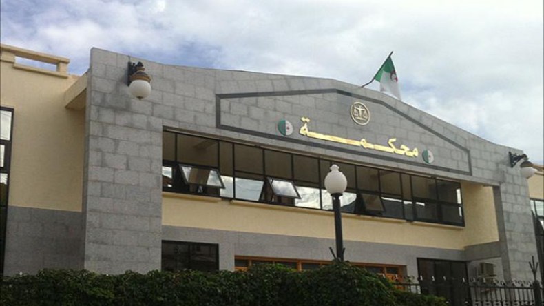 موظف ببلدية بوفاريك متهم بالمصادقة على وثائق مزورة