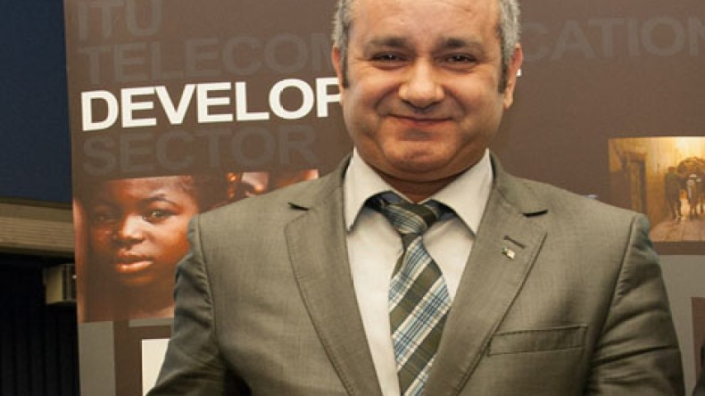 70 ألف كيلومتر من الألياف البصرية عبر الوطن نهاية 2015