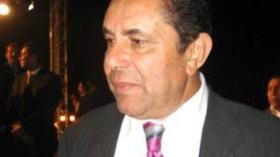 محمود معروف يحذر جماهير الكرة الجزائرية