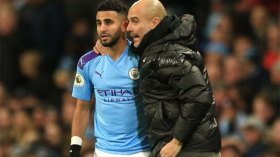 محرز يتضامن مع غوارديولا بعد وفاة والدته