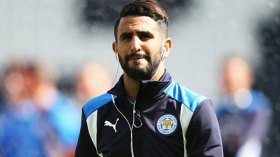 محرز يرفض اللعب في روما