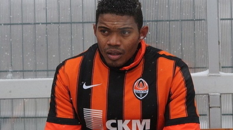 مصرع اللاعب البرازيلي مايكون في حادث مرور