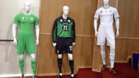 الكشف عن القميص الجديد “للخضر”