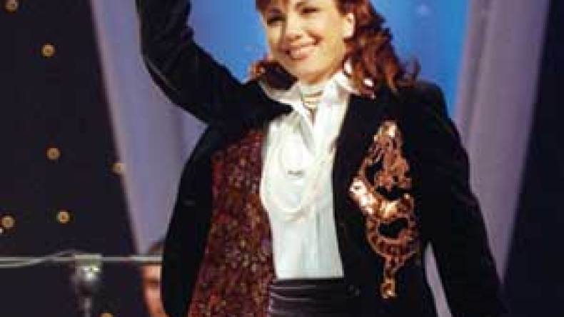 ماجدة الرومي مغرمة بكل الدول العربية.. إلا الجزائر