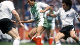 “الفيفا” تستشهد بملحمة “الخضر” أمام الألمان في خيخون!