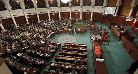 Tunisie: “Tamaroud” collecte plus de 370 000 signatures pour “la dissolution” de l’Assemblée constituante